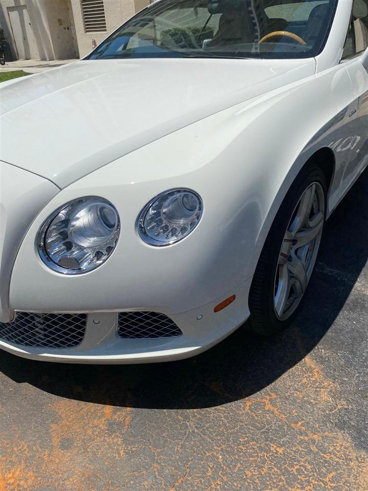 Bentley Continental GTC  2014