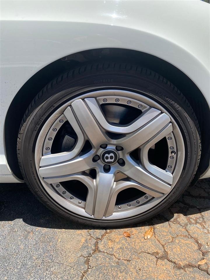 Bentley Continental GTC  2014