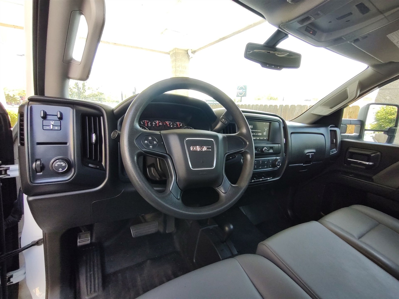 GMC Sierra 3500HD  2017 GMC Sierra 3500HD  2017