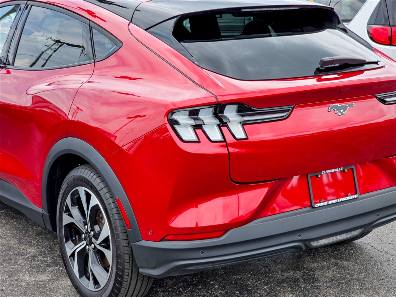 Ford Mustang Mach-E Select 2024 Ford Mustang Mach-E Select 2024