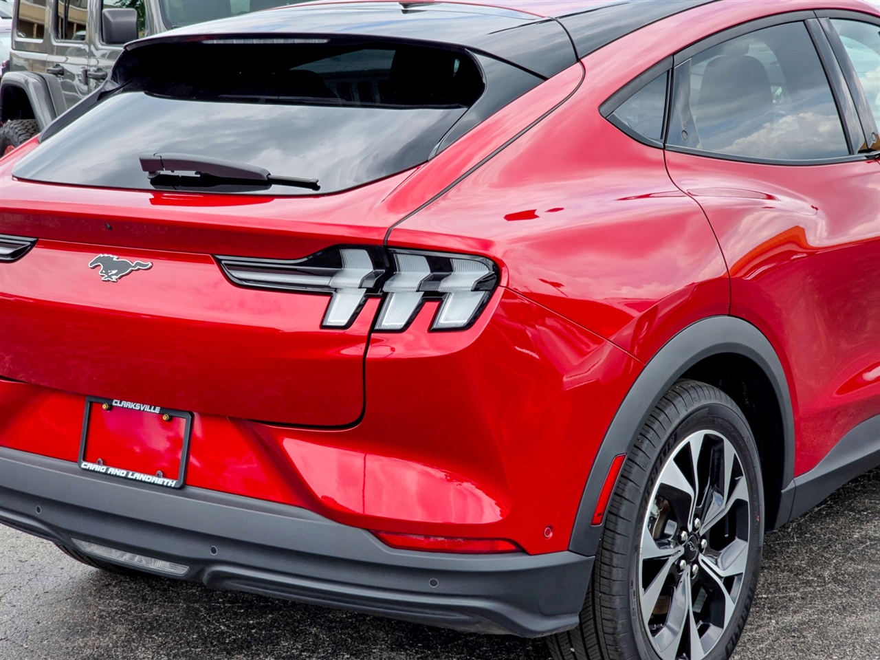 Ford Mustang Mach-E Select 2024 Ford Mustang Mach-E Select 2024