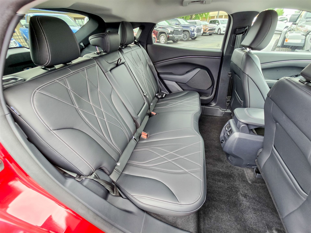 Ford Mustang Mach-E Select 2024 Ford Mustang Mach-E Select 2024