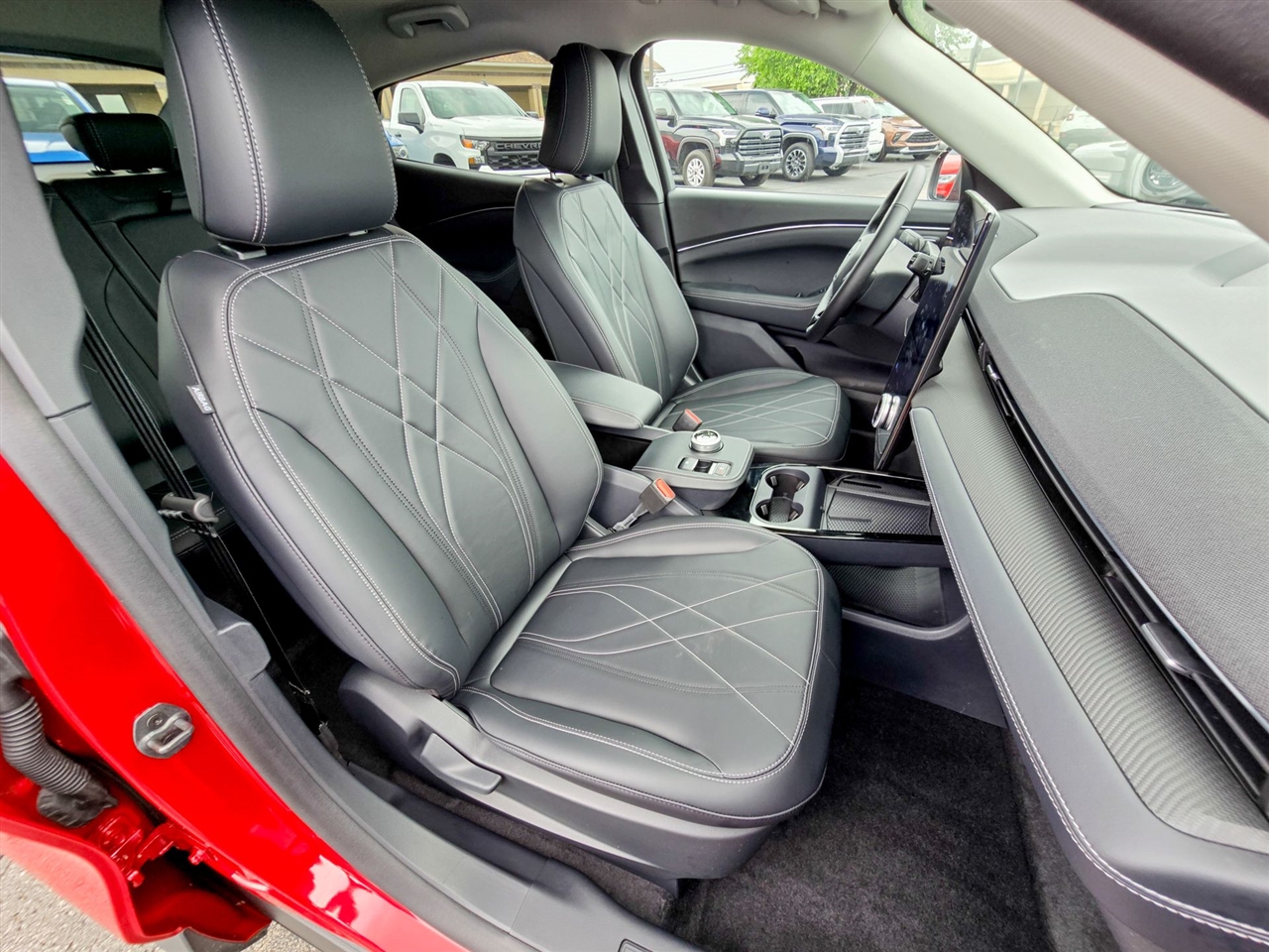 Ford Mustang Mach-E Select 2024 Ford Mustang Mach-E Select 2024