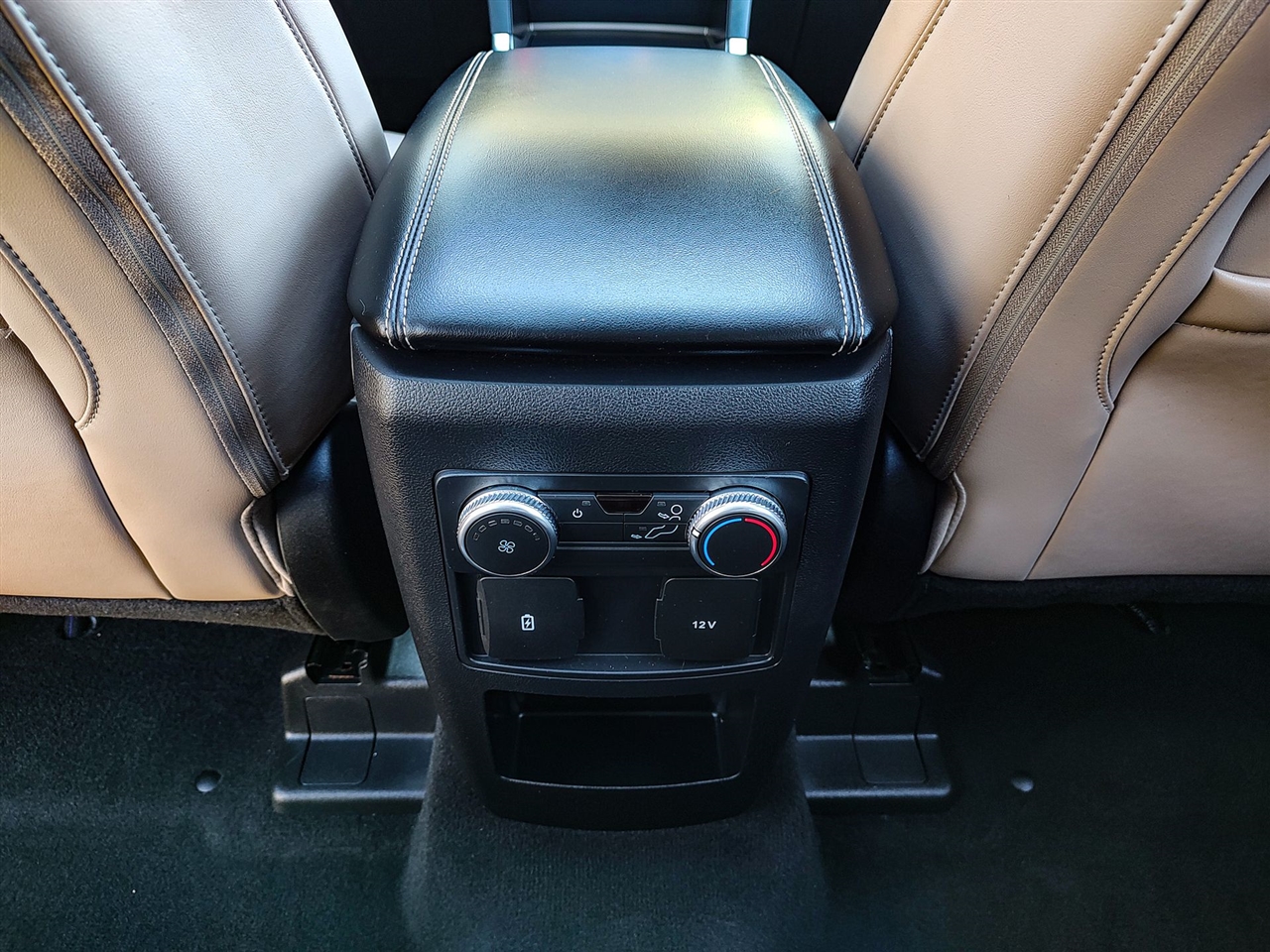 Ford Explorer XLT 4WD 2021 Ford Explorer XLT 4WD 2021