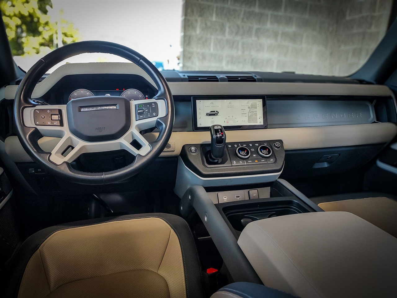 Land Rover Defender  2023 Land Rover Defender  2023