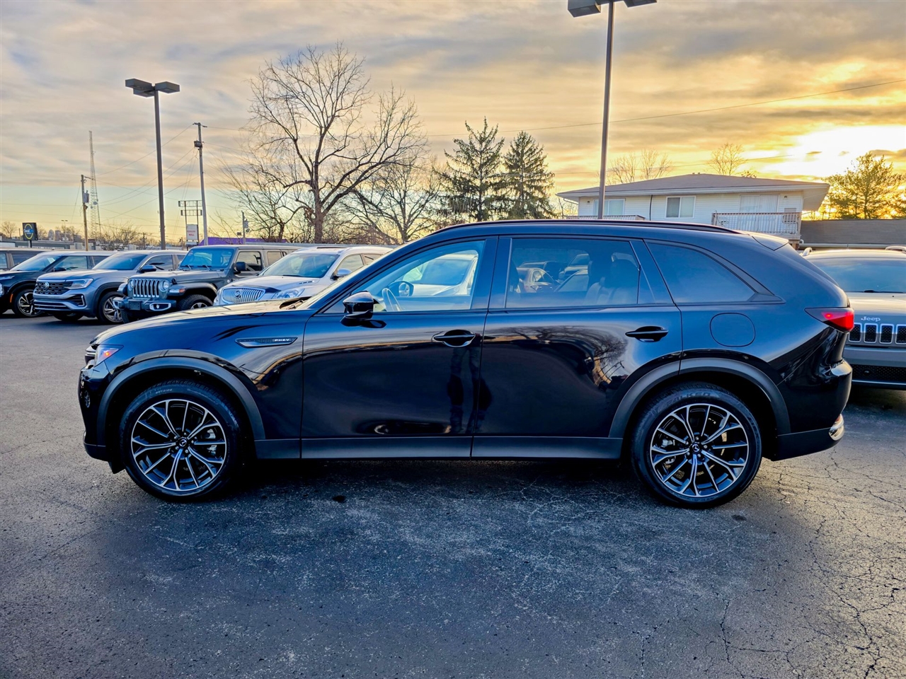 Mazda CX-70 PHEV Premium Package AWD 2025