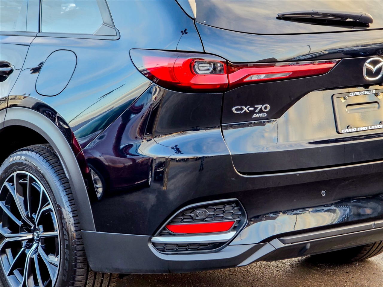 Mazda CX-70 PHEV Premium Package AWD 2025