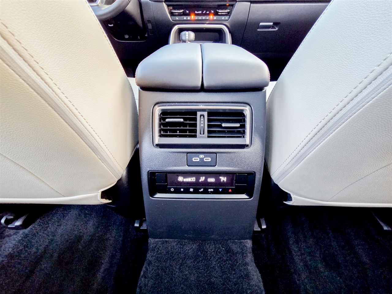 Mazda CX-70 PHEV Premium Package AWD 2025