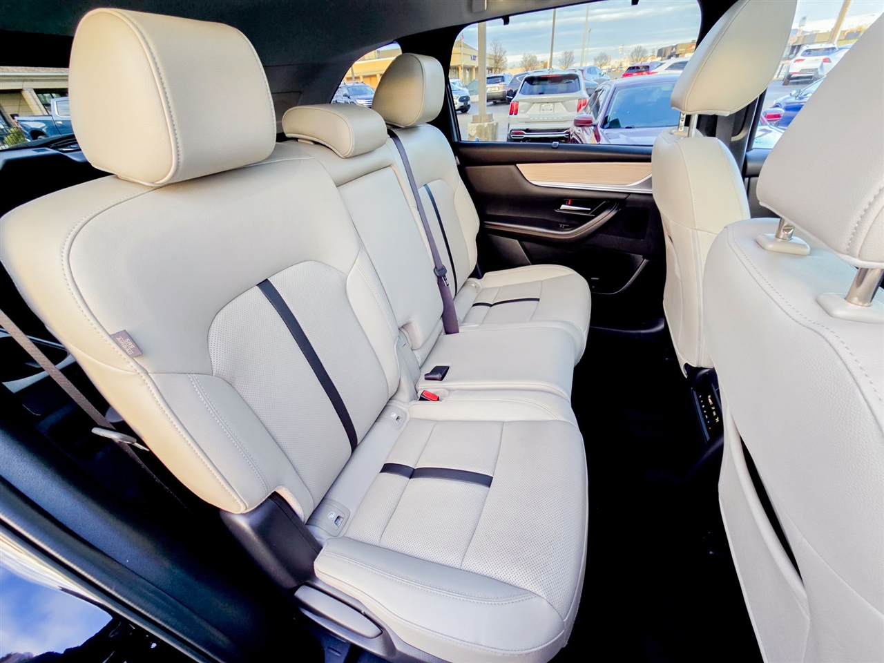 Mazda CX-70 PHEV Premium Package AWD 2025