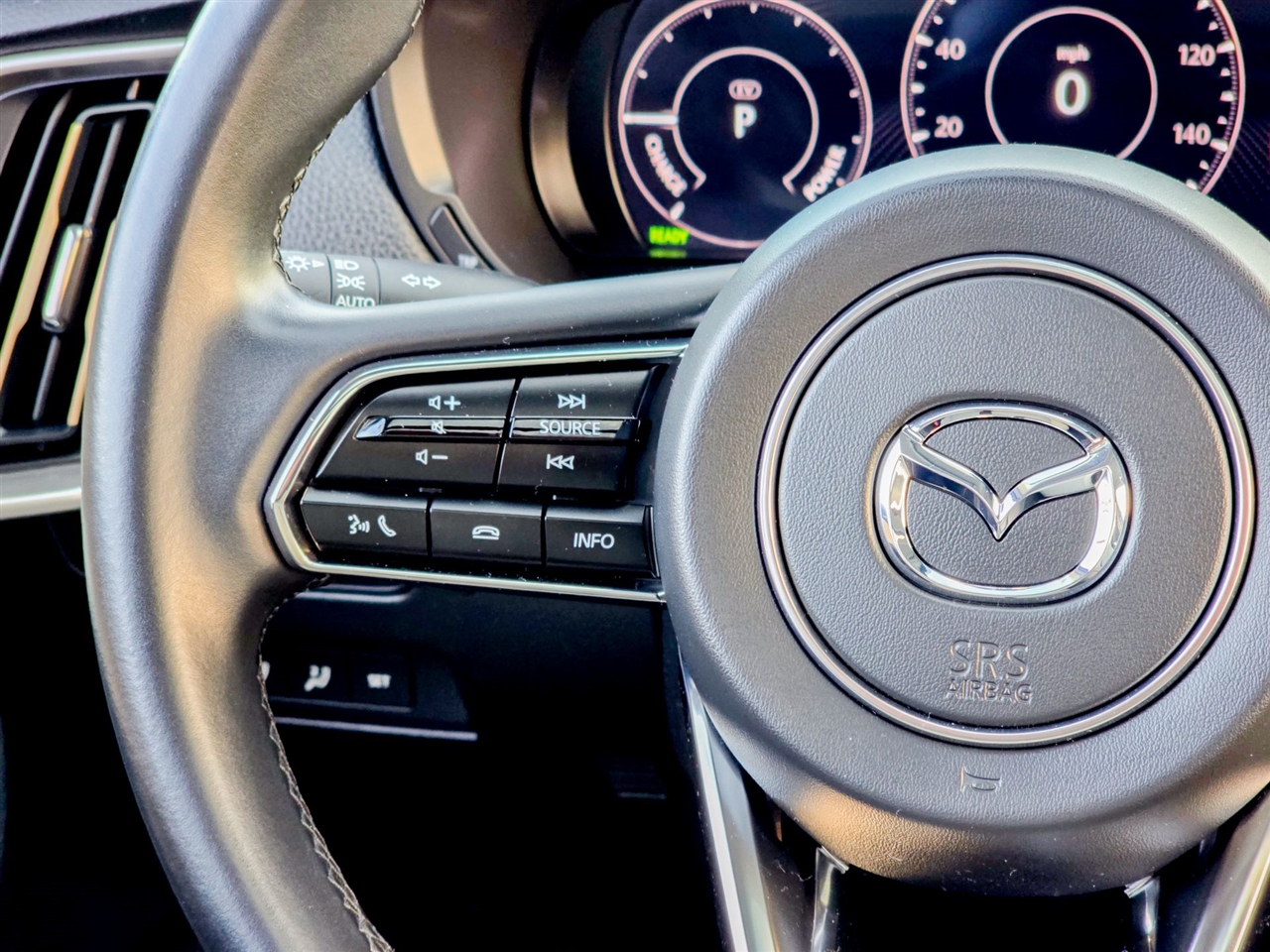 Mazda CX-70 PHEV Premium Package AWD 2025