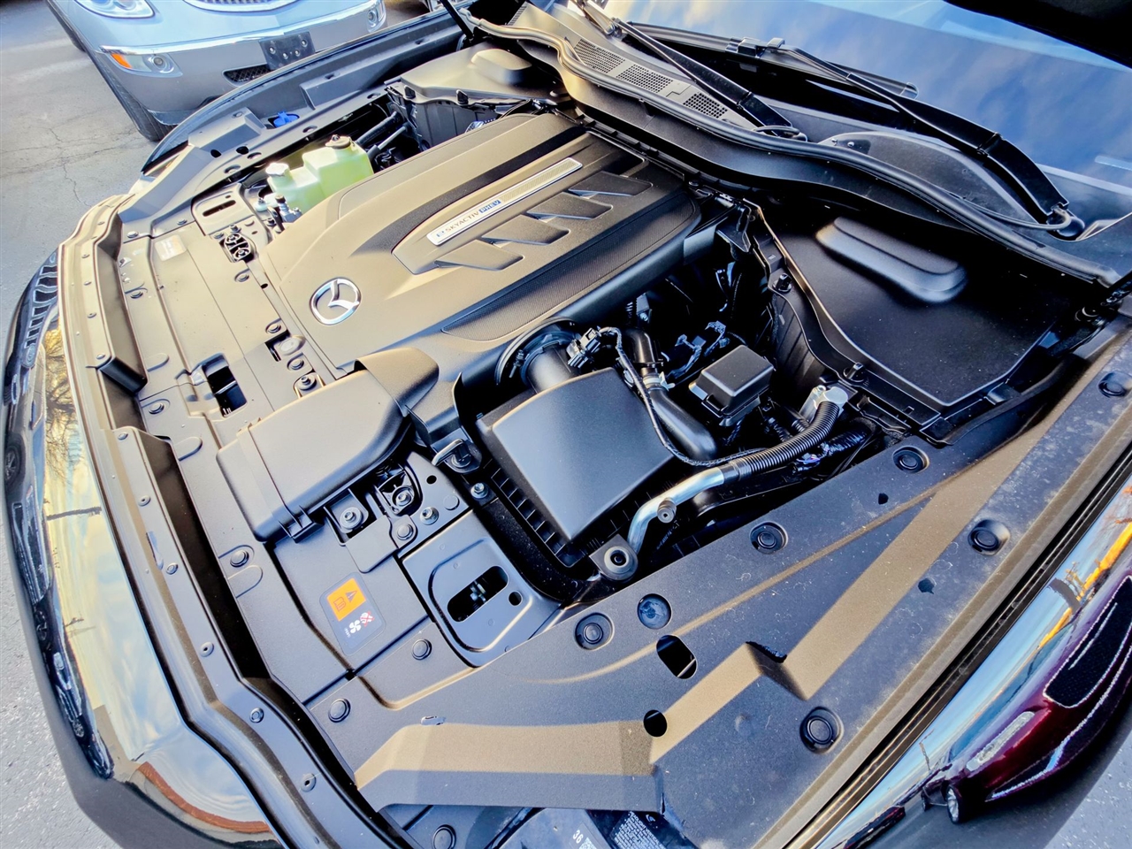 Mazda CX-70 PHEV Premium Package AWD 2025