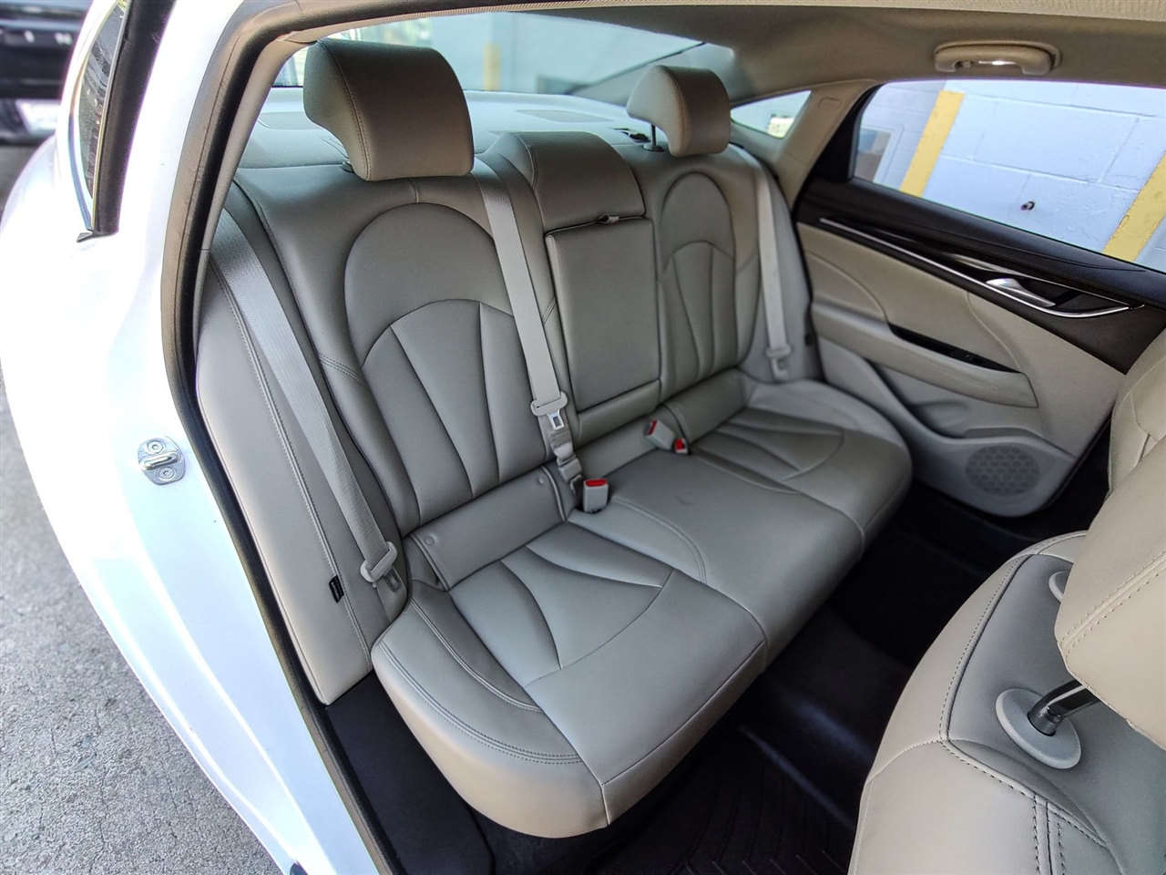 Buick LaCrosse  2017 Buick LaCrosse  2017