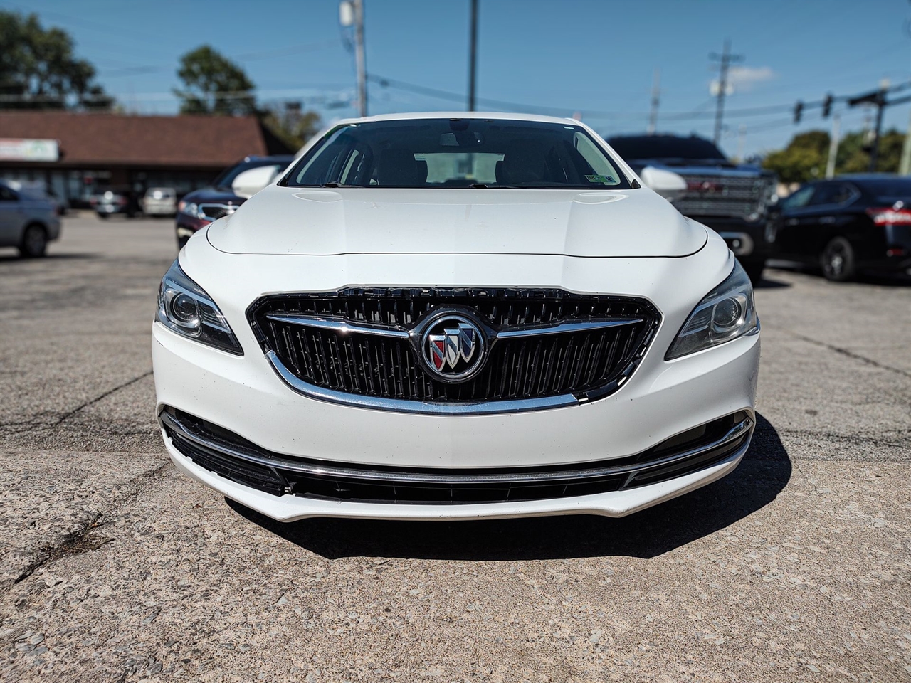 Buick LaCrosse  2017 Buick LaCrosse  2017