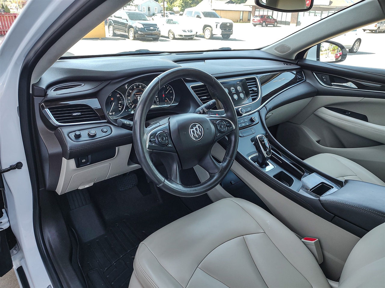 Buick LaCrosse  2017 Buick LaCrosse  2017