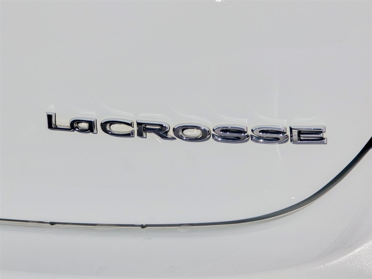 Buick LaCrosse  2017