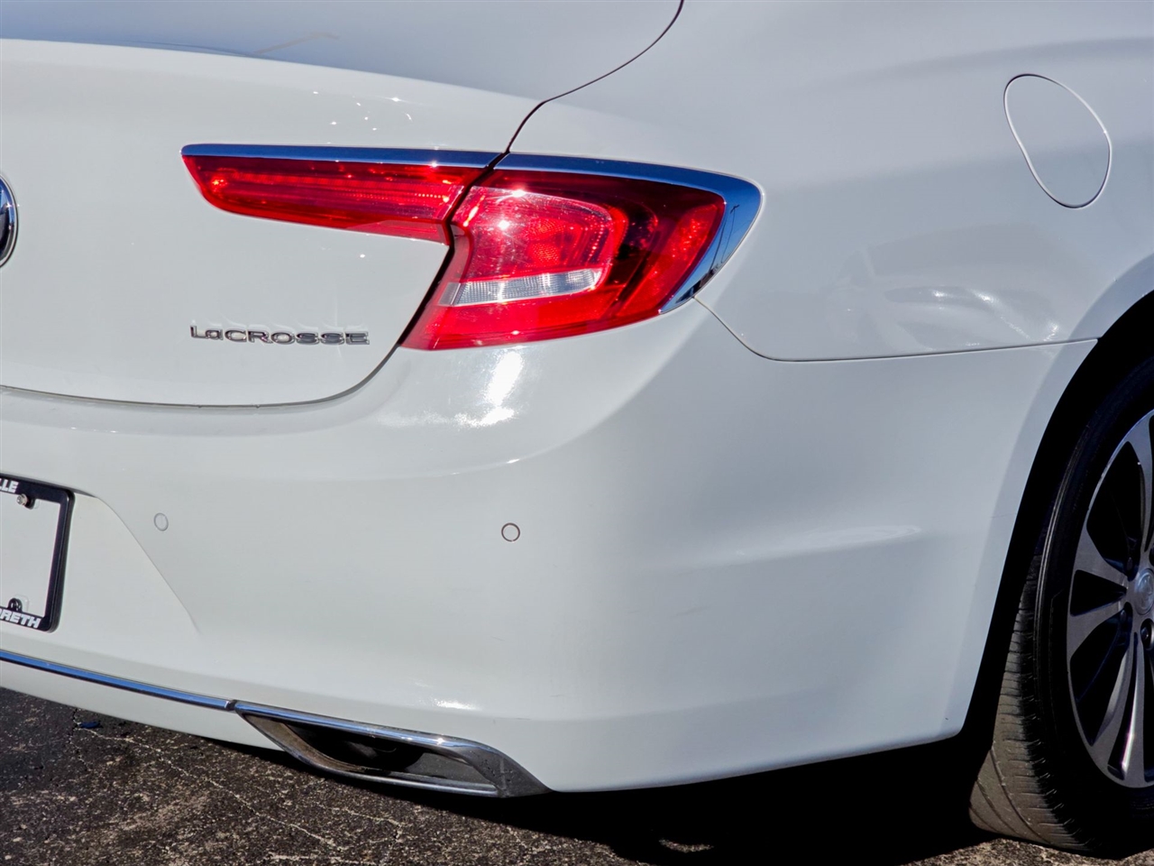 Buick LaCrosse  2017