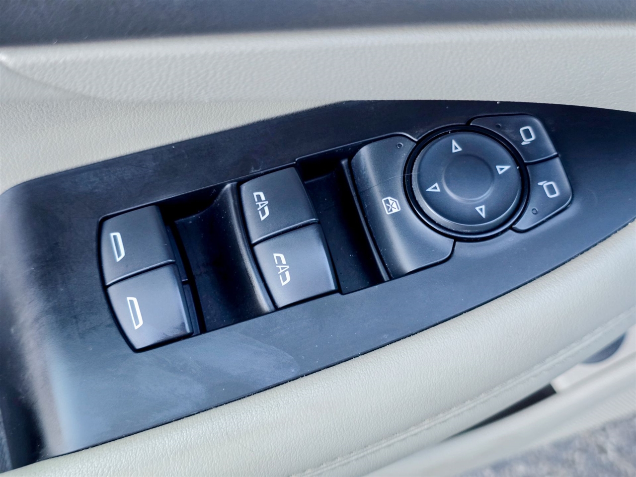 Buick LaCrosse  2017