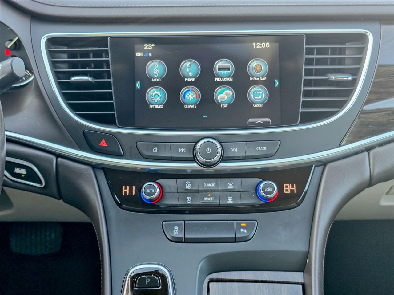 Buick LaCrosse  2017