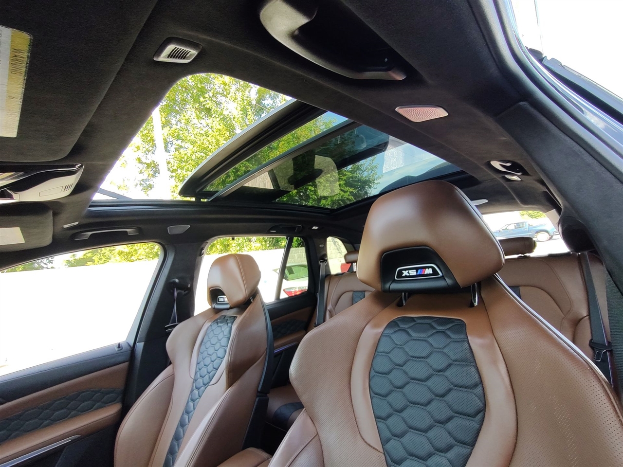 BMW X5 M  2023 BMW X5 M  2023