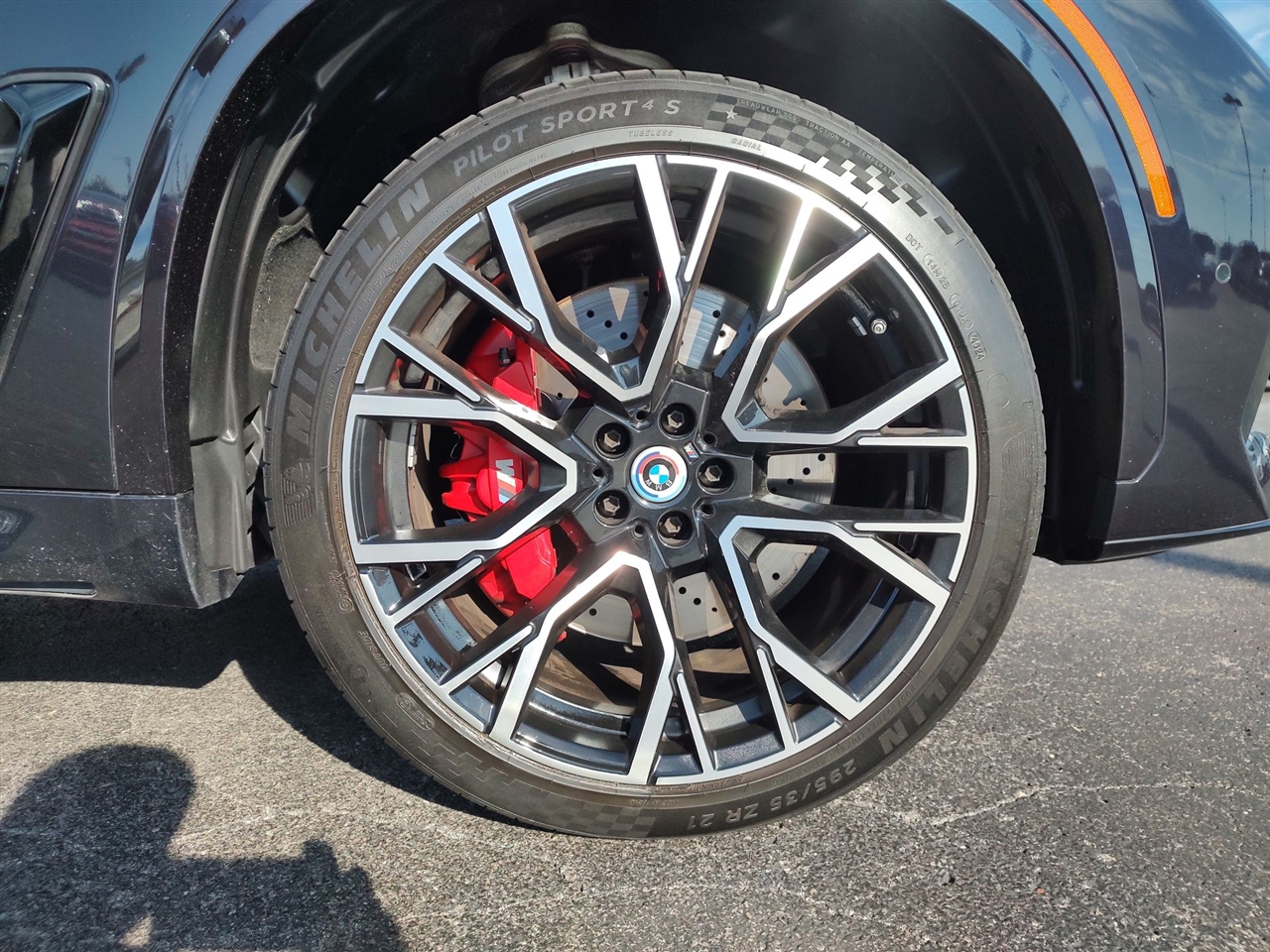 BMW X5 M  2023 BMW X5 M  2023