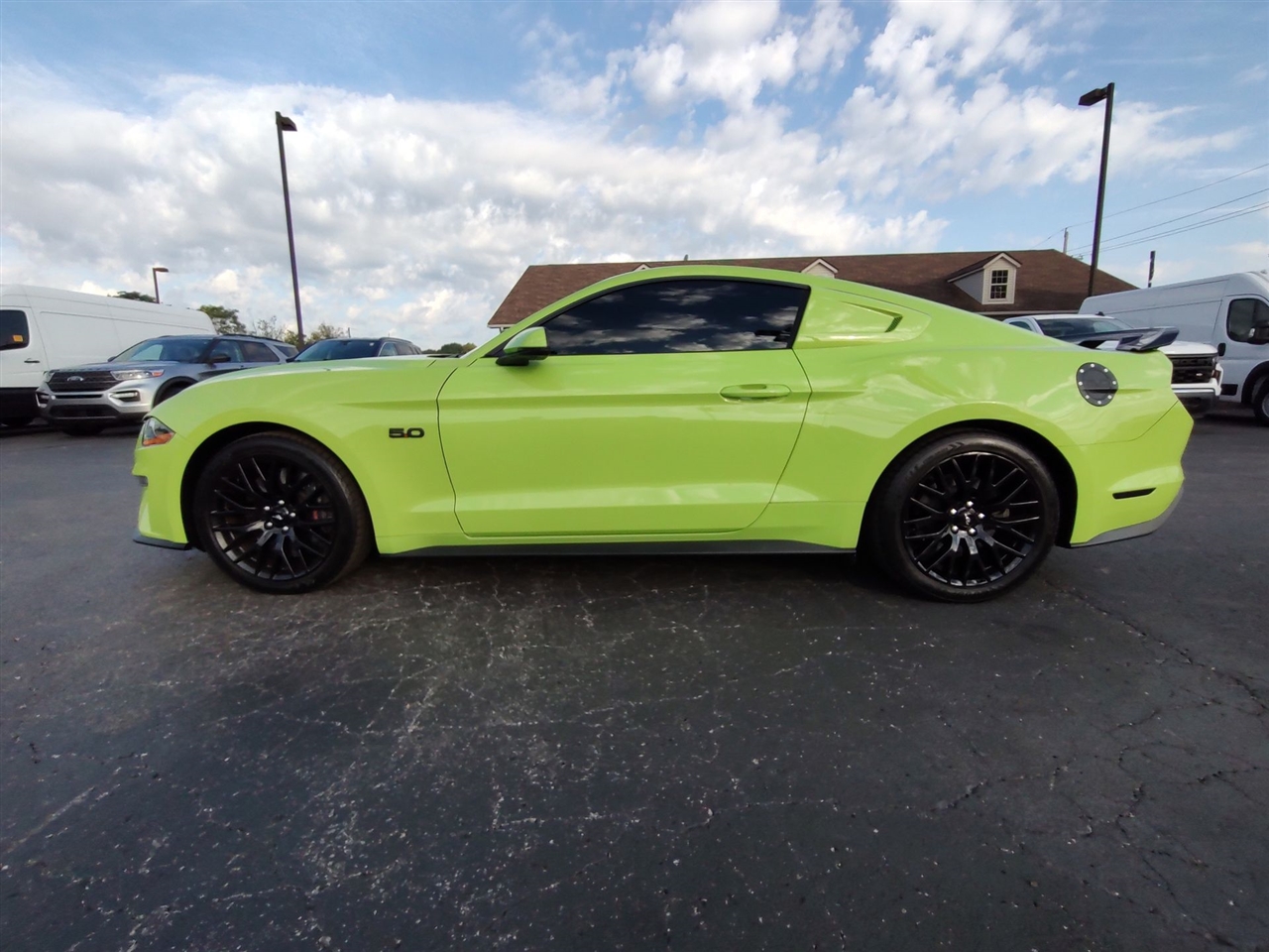 Ford Mustang  2020 Ford Mustang  2020