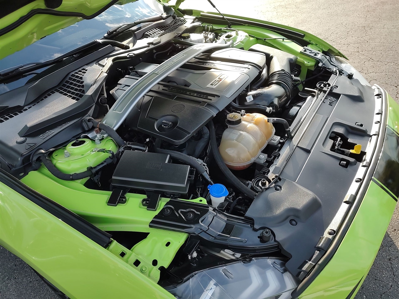 Ford Mustang  2020 Ford Mustang  2020