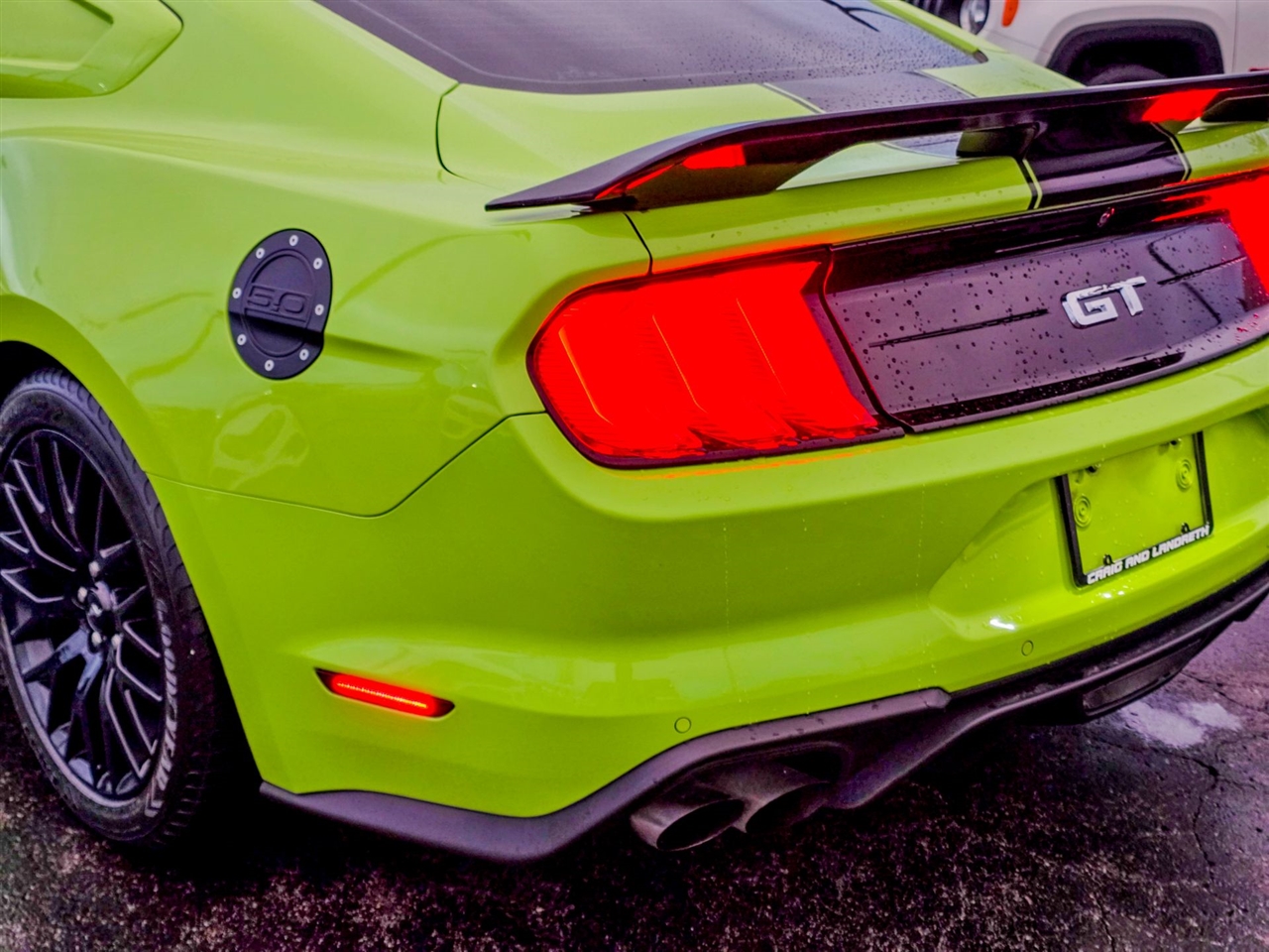 Ford Mustang  2020
