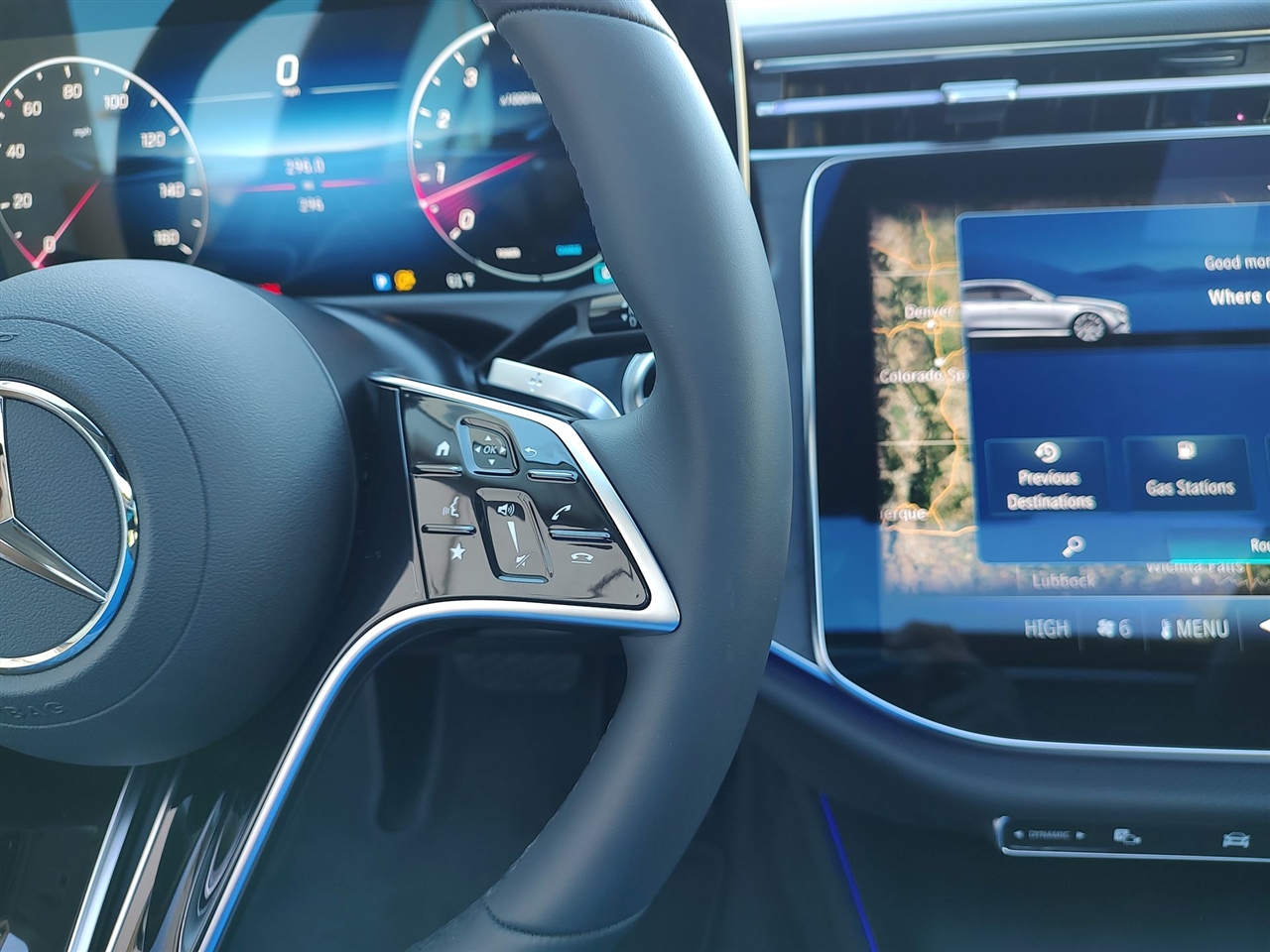 Mercedes-Benz E-Class  2025