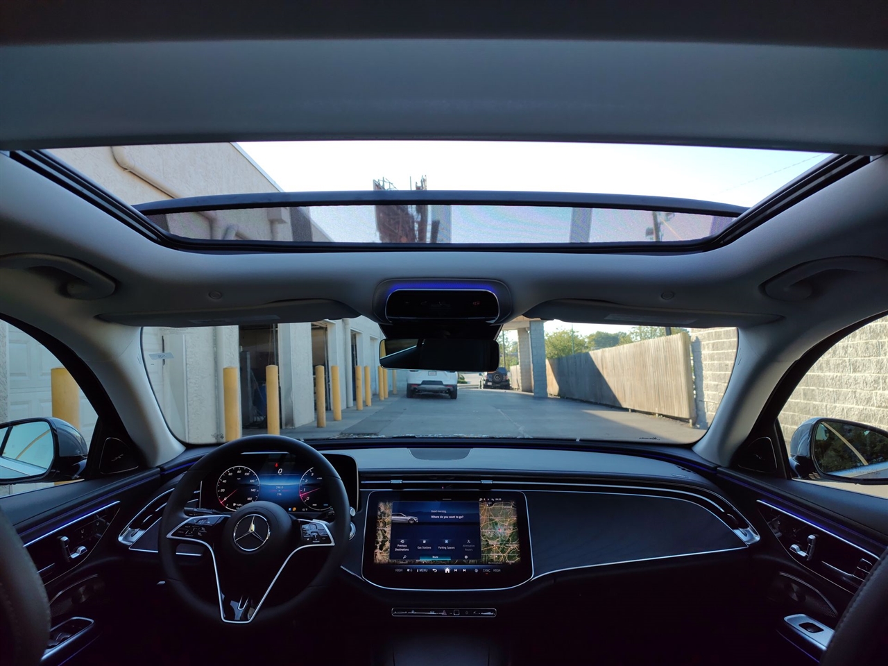 Mercedes-Benz E-Class  2025