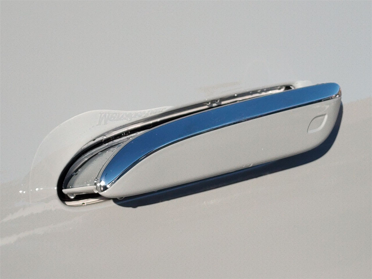 Mercedes-Benz E-Class  2025