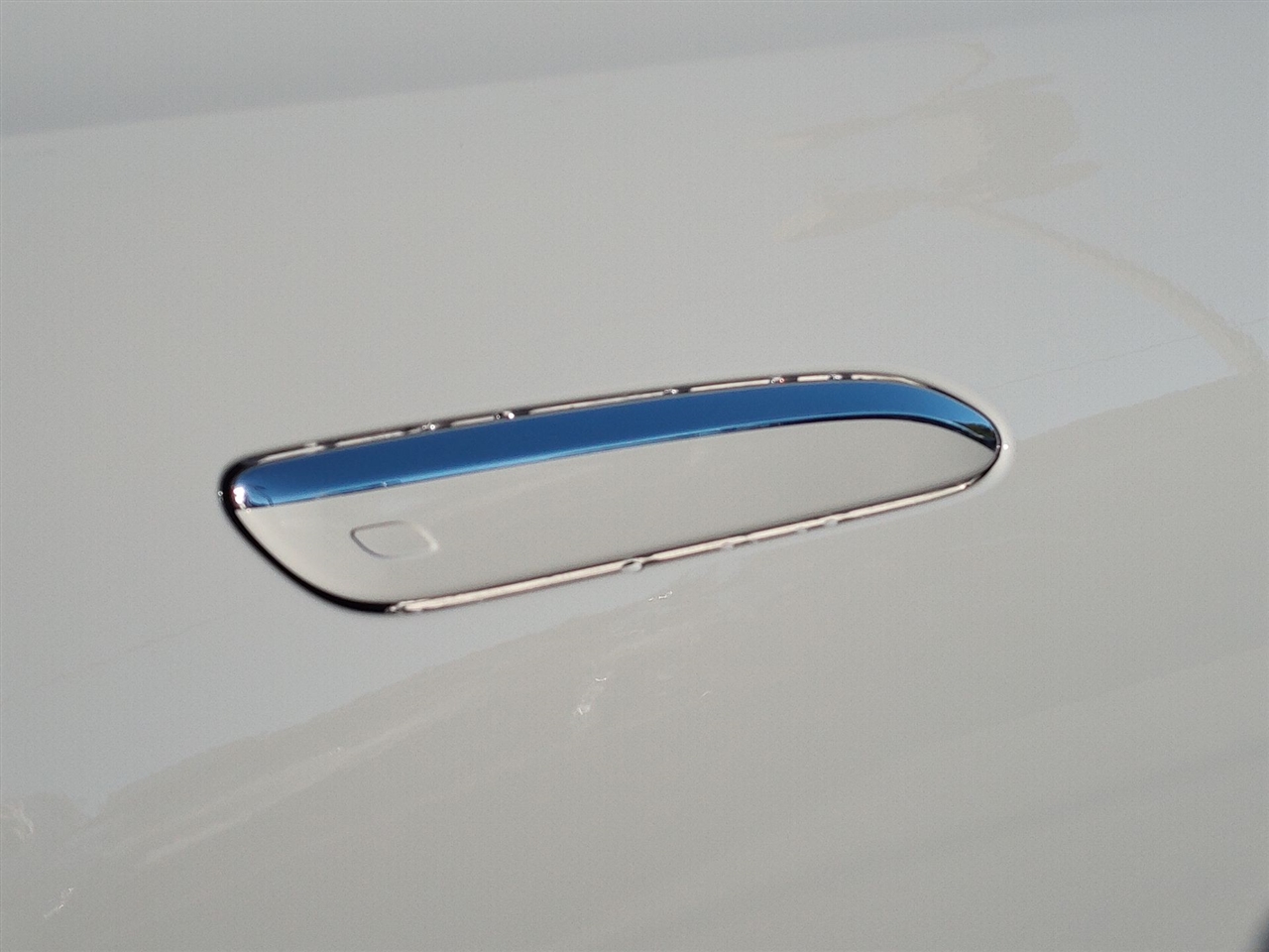 Mercedes-Benz E-Class  2025