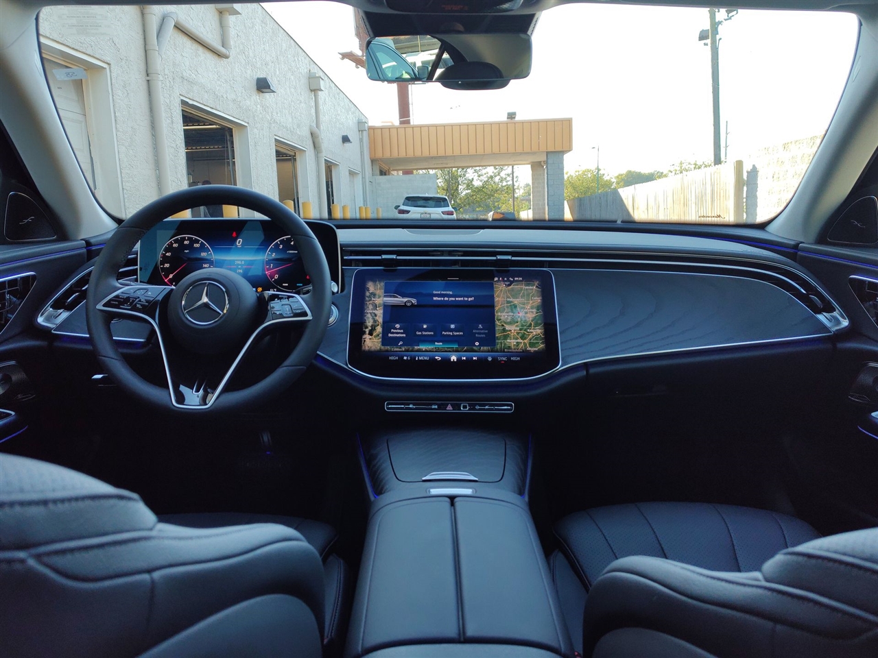 Mercedes-Benz E-Class  2025