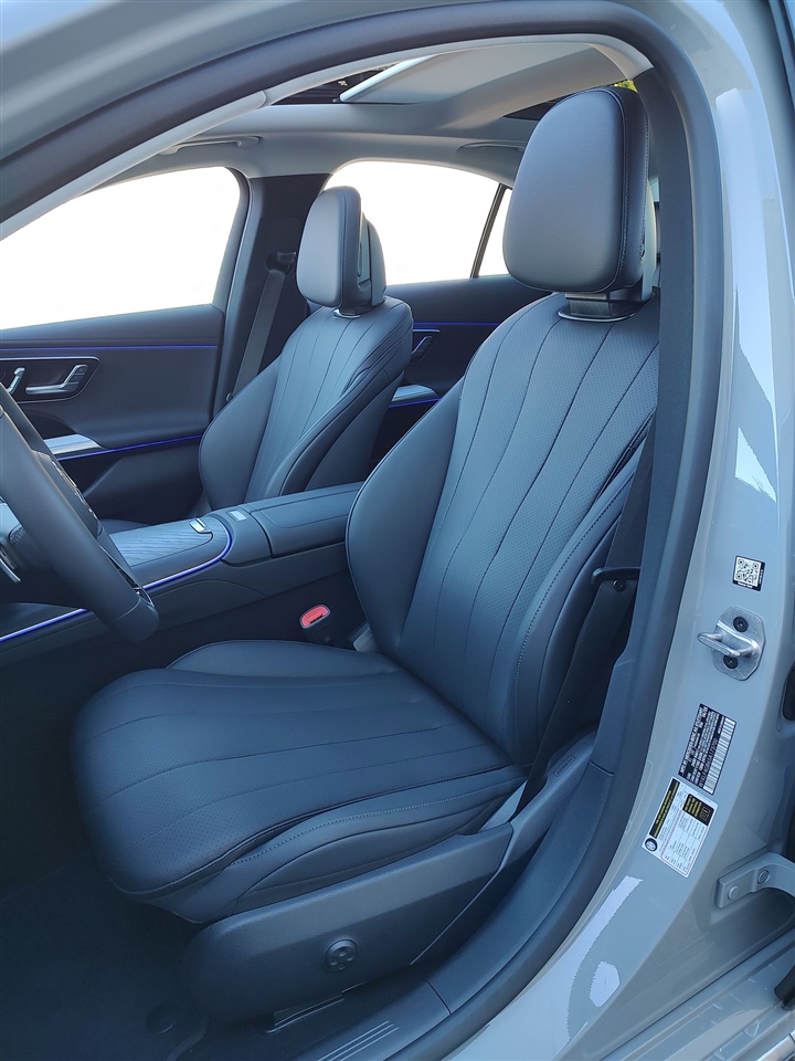 Mercedes-Benz E-Class  2025