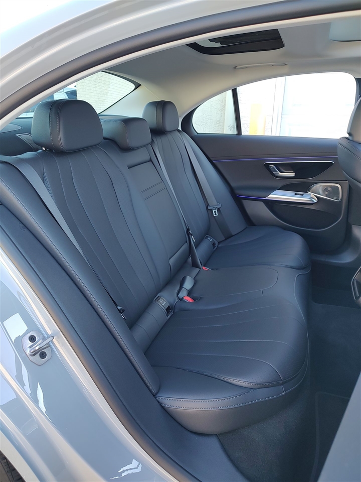 Mercedes-Benz E-Class  2025