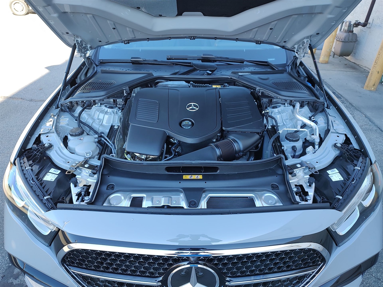 Mercedes-Benz E-Class  2025