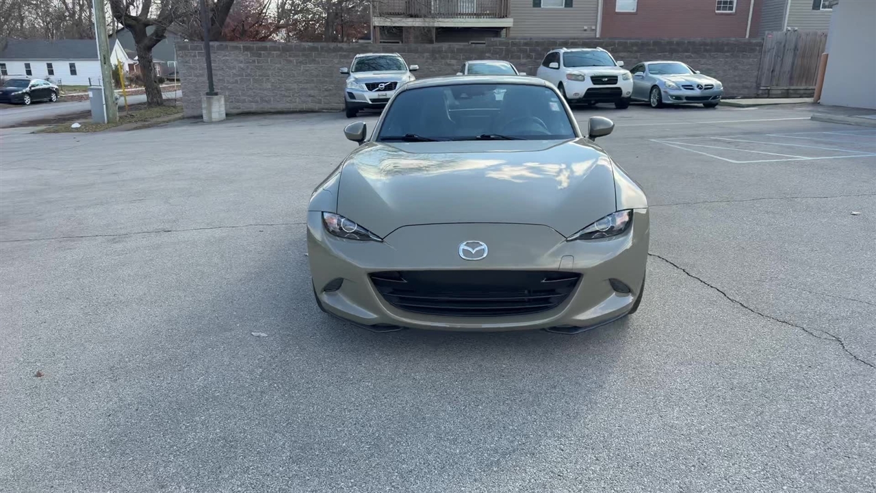 Mazda MX-5 Miata RF  2023