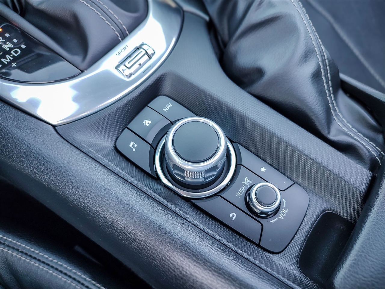 Mazda MX-5 Miata RF  2023