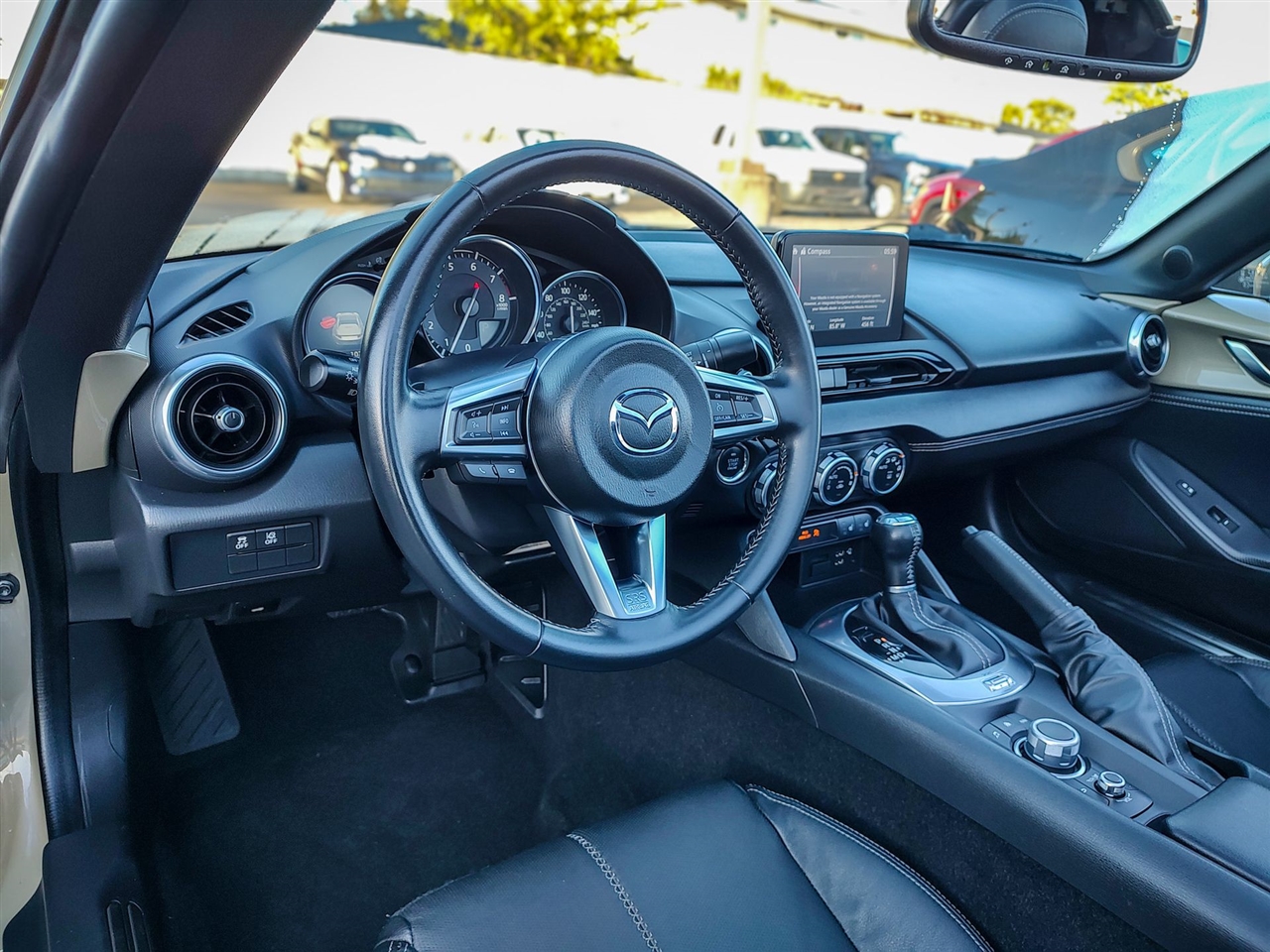 Mazda MX-5 Miata RF  2023