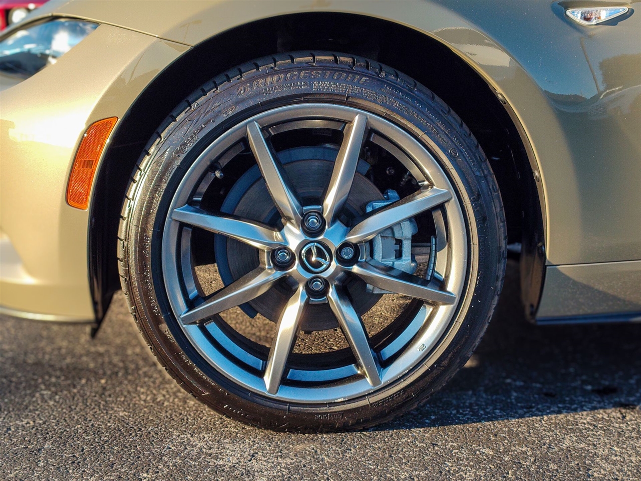 Mazda MX-5 Miata RF  2023