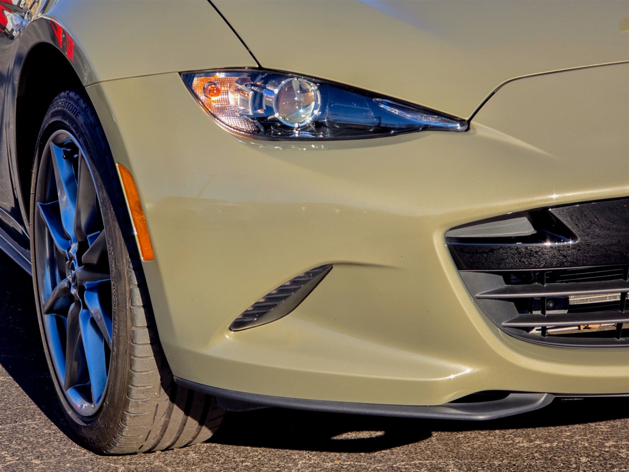 Mazda MX-5 Miata RF  2023