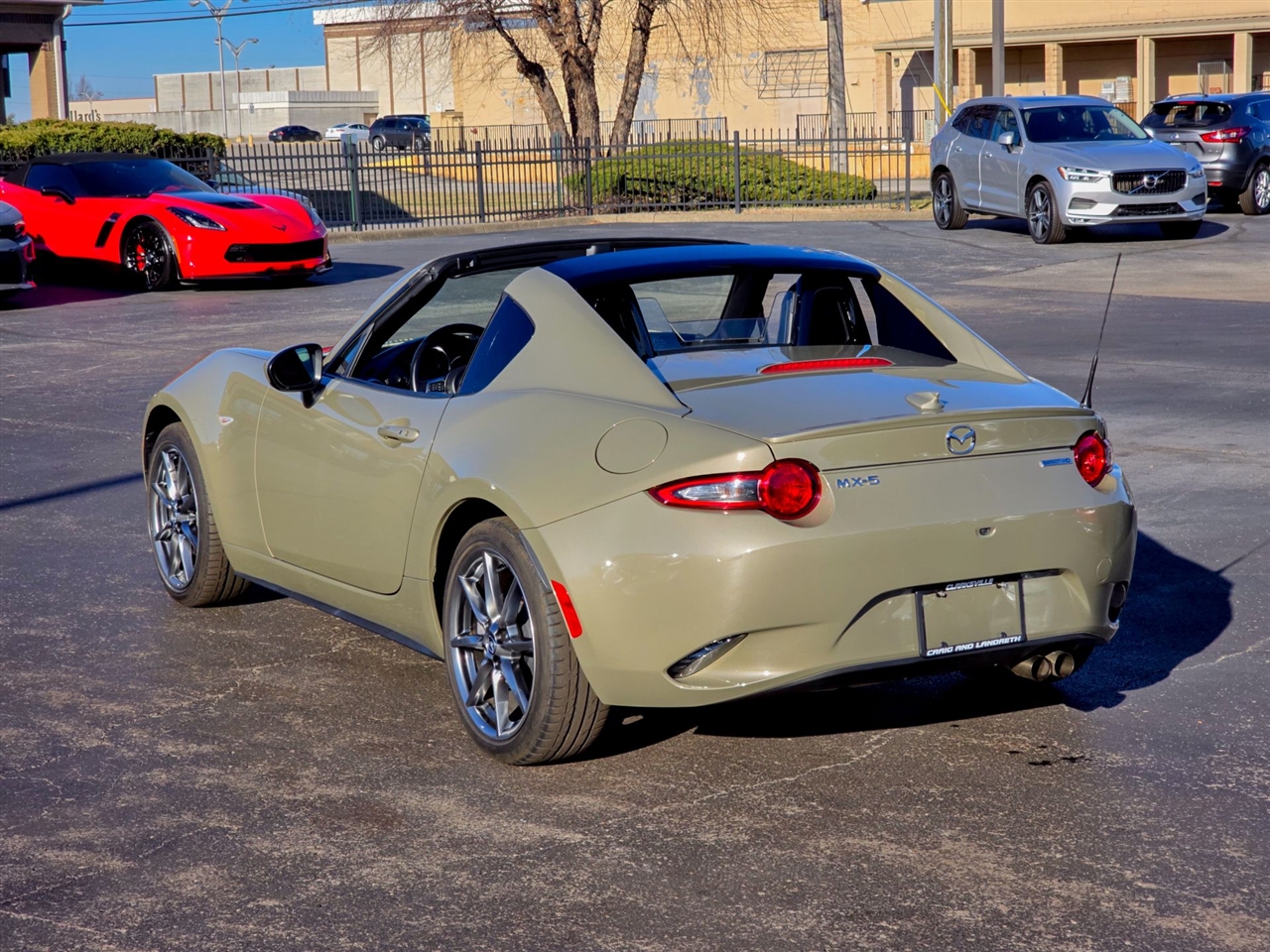 Mazda MX-5 Miata RF  2023