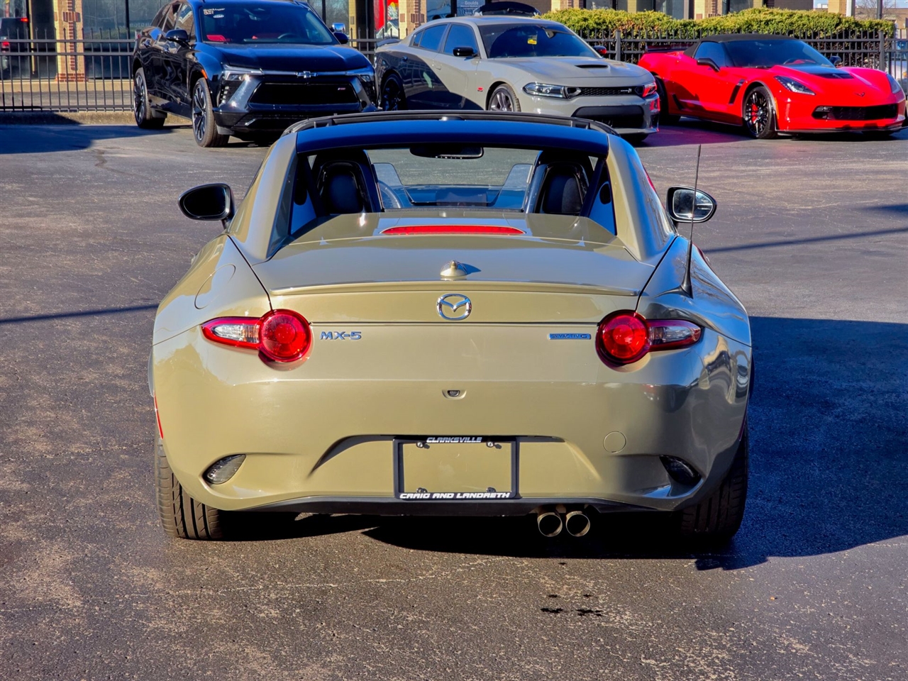 Mazda MX-5 Miata RF  2023