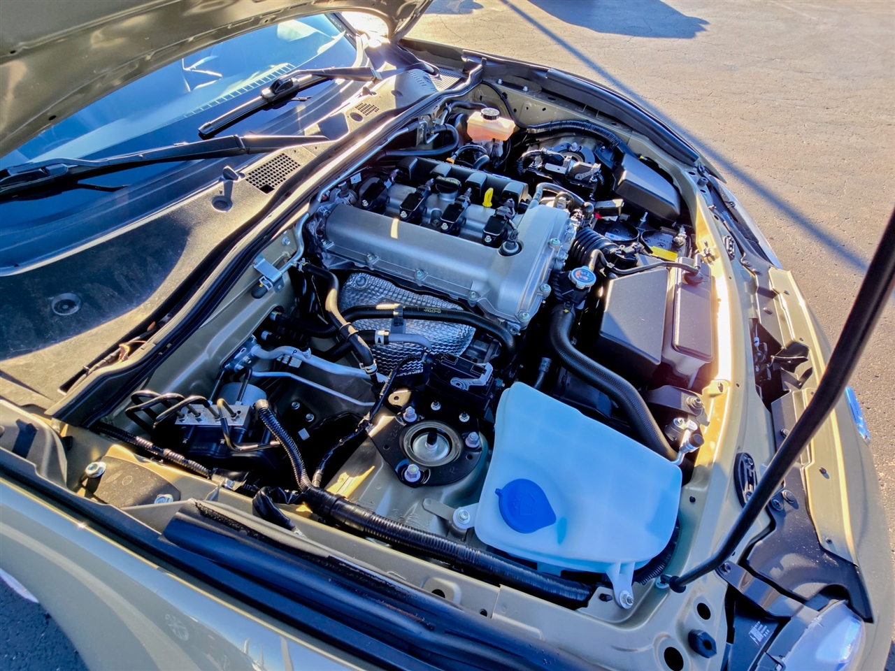 Mazda MX-5 Miata RF  2023