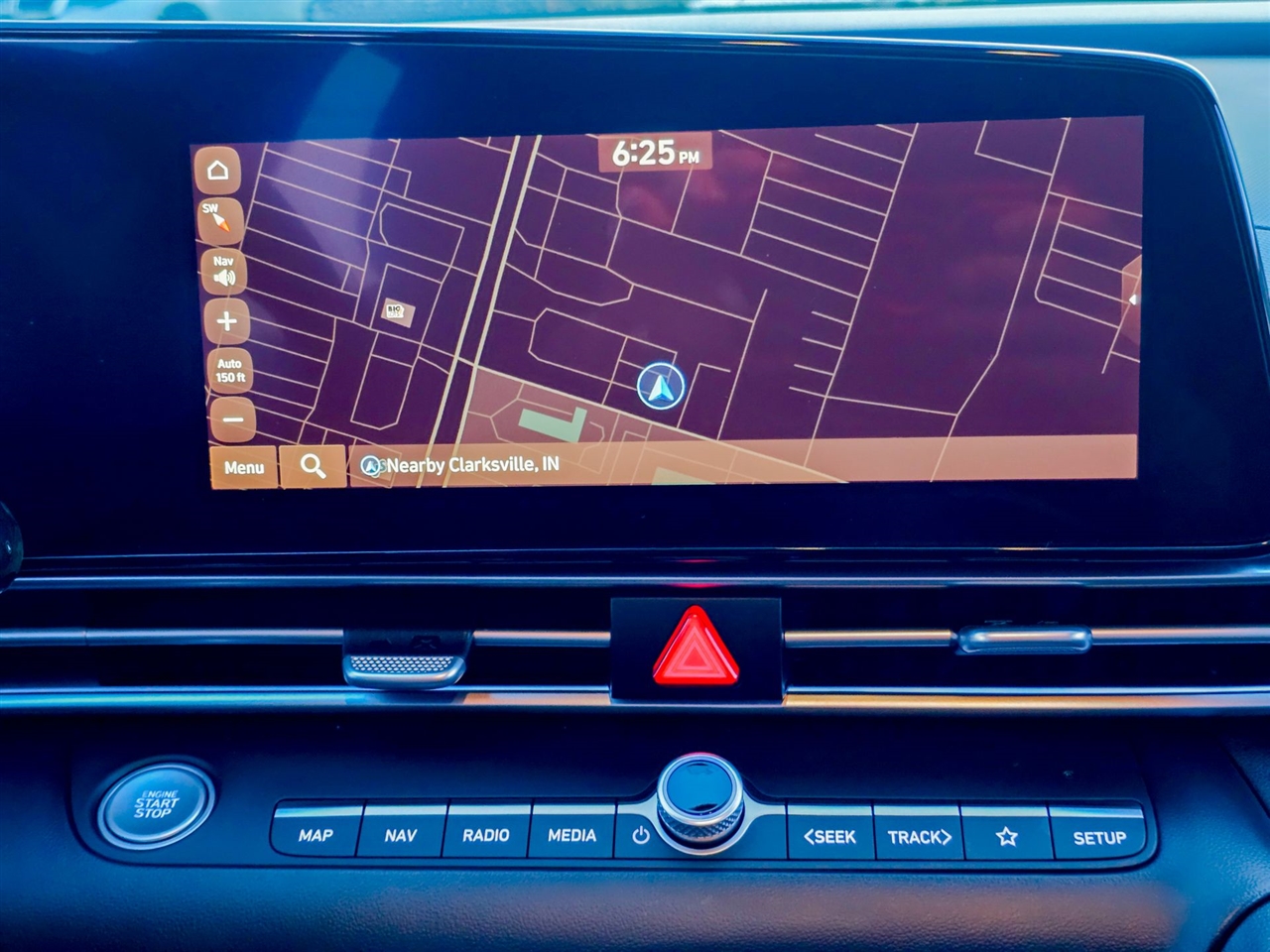 Hyundai Elantra Hybrid  2025