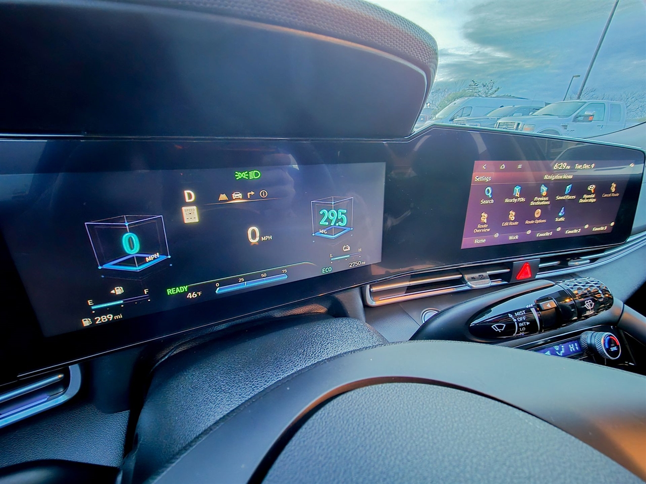 Hyundai Elantra Hybrid  2025