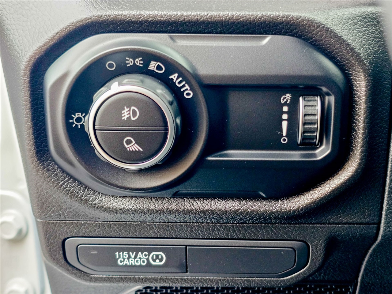 Jeep Gladiator  2024