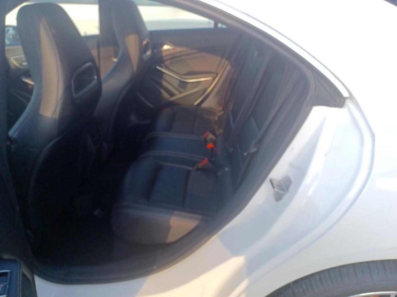 Mercedes-Benz CLA  2018