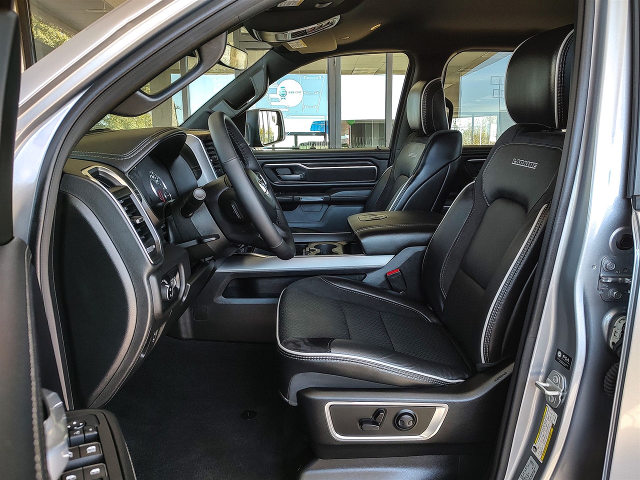 RAM 1500  2025 RAM 1500  2025