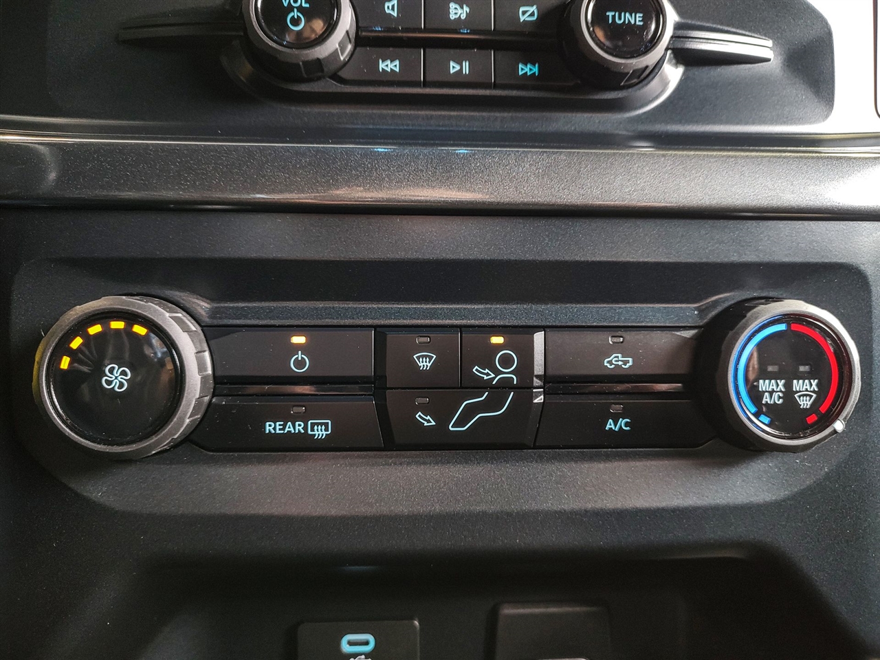 Ford F-150  2023 Ford F-150  2023