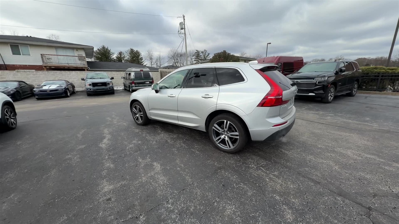 Volvo XC60  2021
